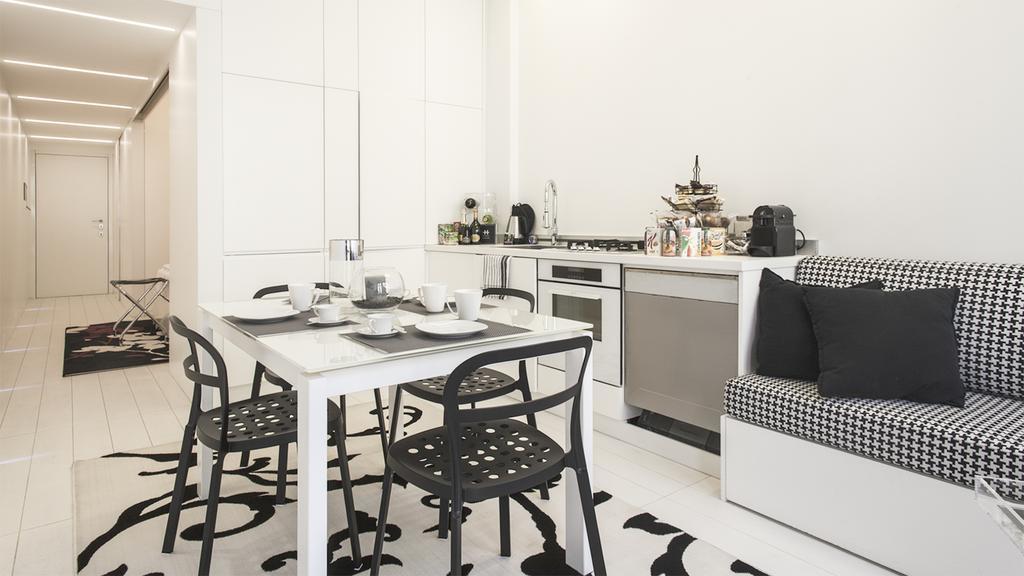 Hemeras Boutique Homes - Super Central Luxury Apartments 밀라노 외부 사진